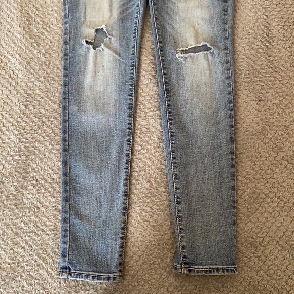 Levi’s High Rise Jegging - Picture 4 of 4